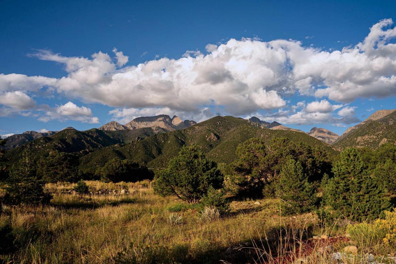 Villa Cozy Remote Retreat • Mountain Views • Stargazing Crestone Exterior foto
